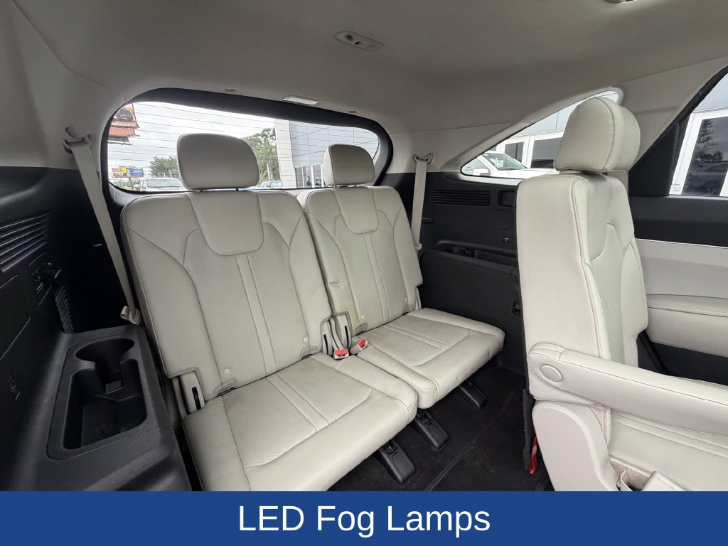 Used 2023 Kia Sorento EX w/ Panoramic Sunroof Package FWD image 18