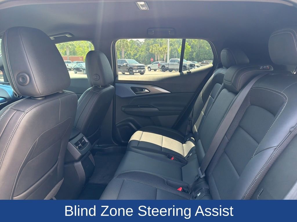 Used 2025 Chevrolet Equinox EV LT w/ Convenience Package AWD/4WD image 16