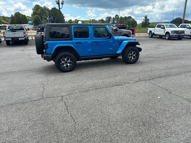 Used 2022 Jeep Wrangler Unlimited Rubicon w/ Cold Weather Group AWD/4WD image 46