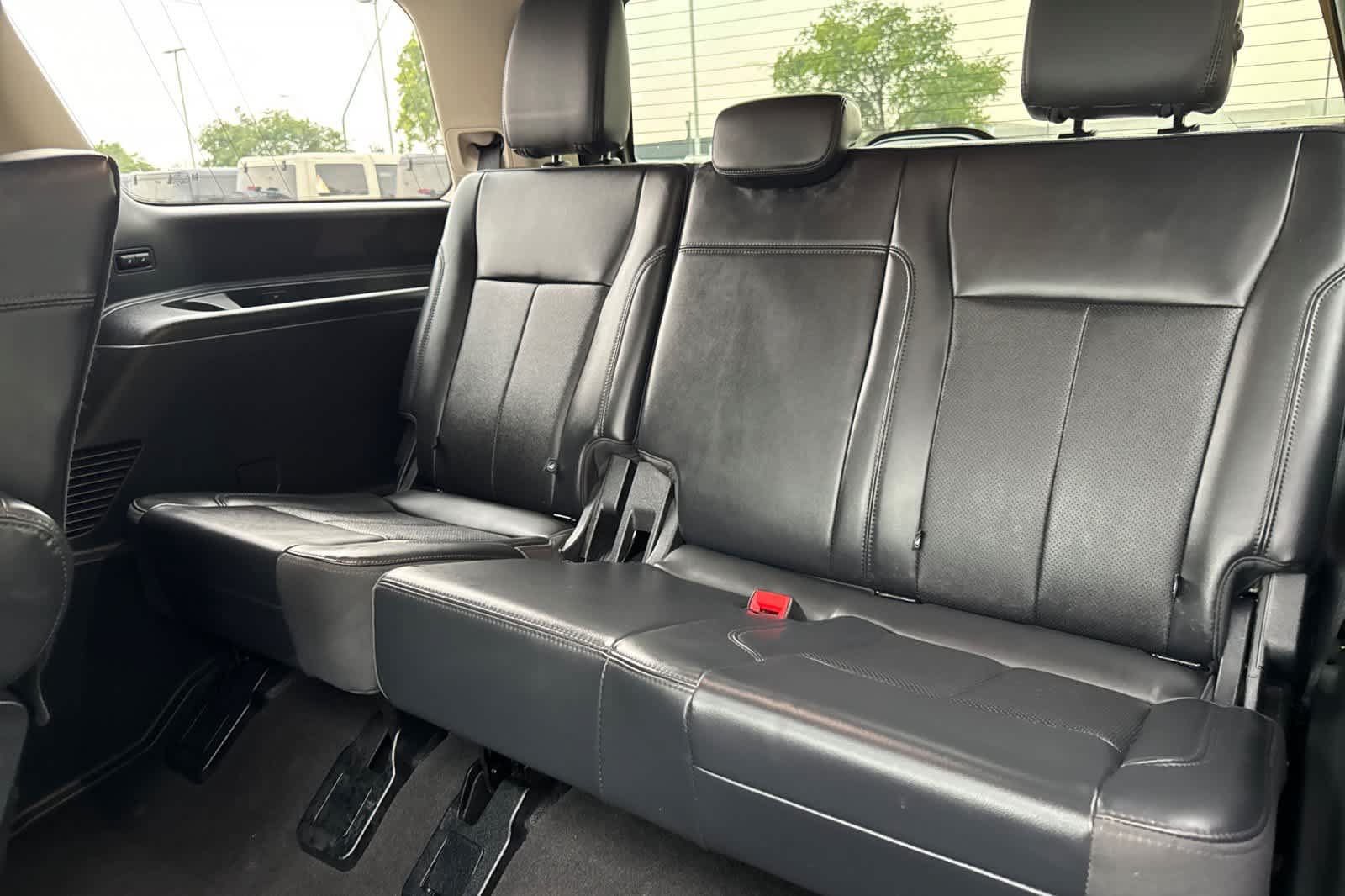 Certified 2024 Ford Expedition XLT AWD/4WD image 15