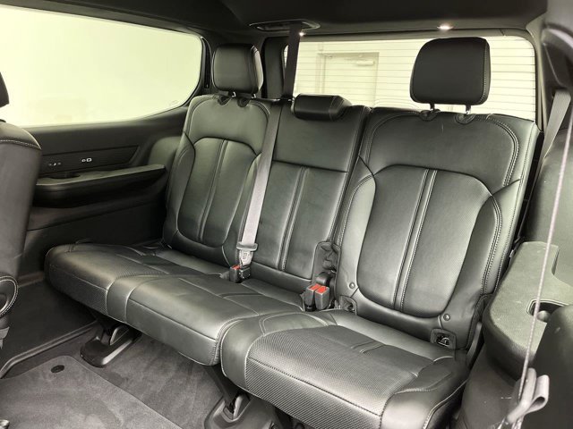 Used 2023 Jeep Wagoneer Series III w/ Premium Group I AWD/4WD image 15