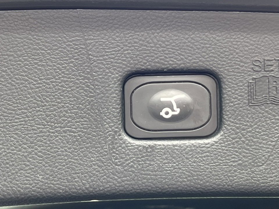 Certified 2022 Ford Edge SEL w/ Convenience Package image 39