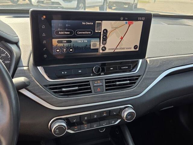 Used 2023 Nissan Altima 2.5 SV w/ SV Premium Package FWD image 20