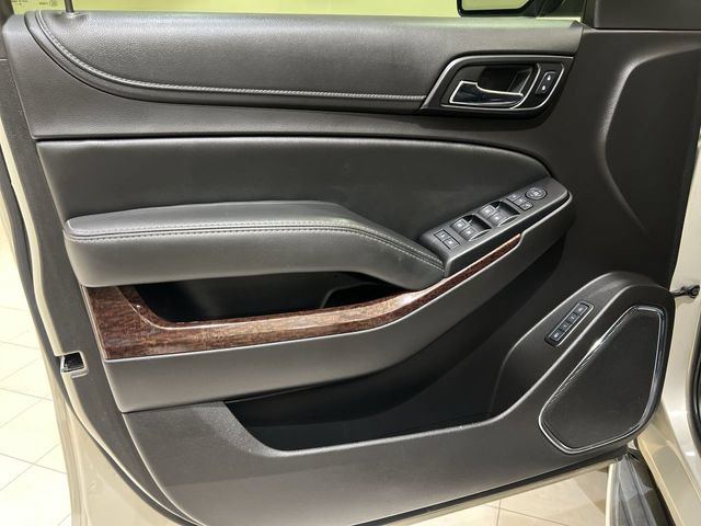 Used 2017 GMC Yukon SLT AWD/4WD image 22