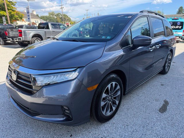 Used 2024 Honda Odyssey EX-L image 3