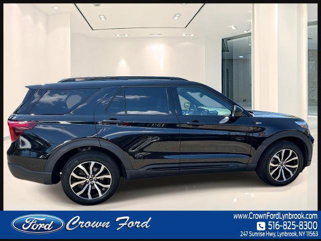 Certified 2023 Ford Explorer ST-Line w/ Class IV Trailer Tow Package AWD/4WD image 4