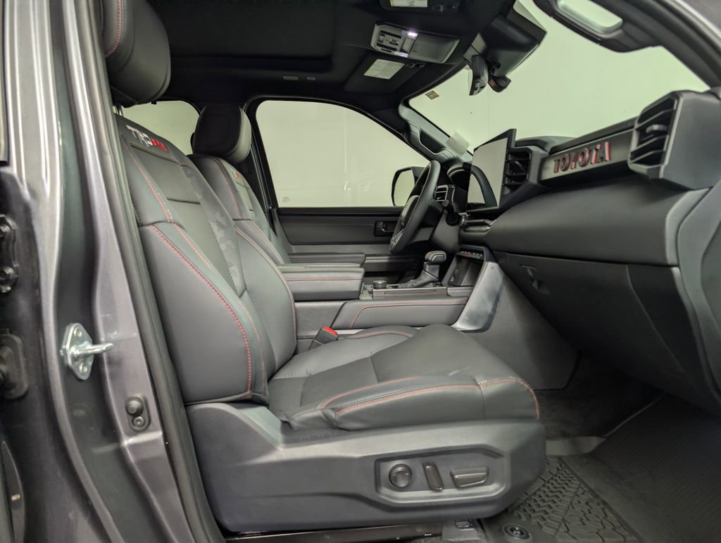 Used 2025 Toyota Sequoia TRD Pro AWD/4WD image 11