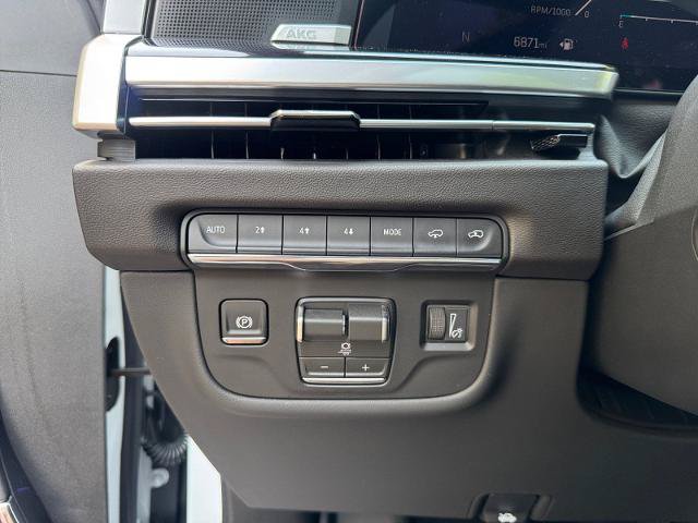 Used 2026 Cadillac Escalade Sport w/ Touring Package AWD/4WD image 26