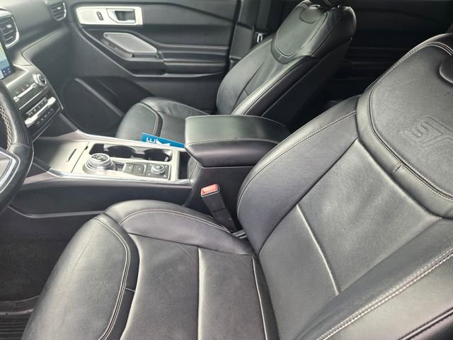 Certified 2020 Ford Explorer ST w/ Premium Technology Package AWD/4WD image 12