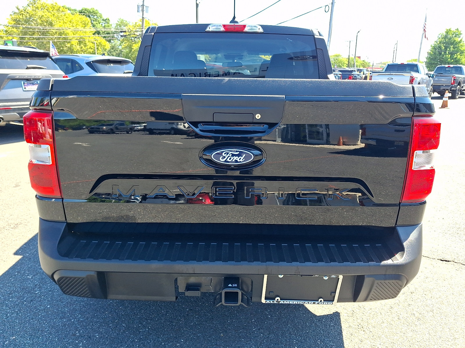 Certified 2025 Ford Maverick XLT w/ XLT Luxury Package AWD/4WD image 9