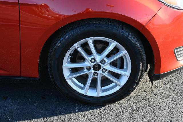 Certified 2018 Ford Focus SE image 16