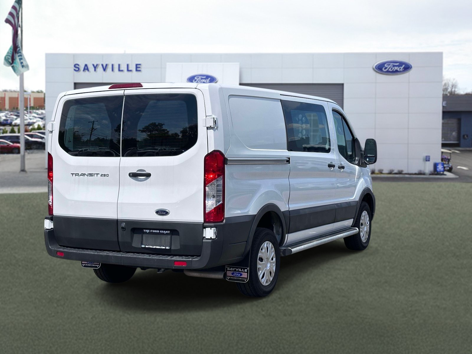 Certified 2025 Ford Transit 250 Low Roof w/ Exterior Upgrade Package RWD image 5