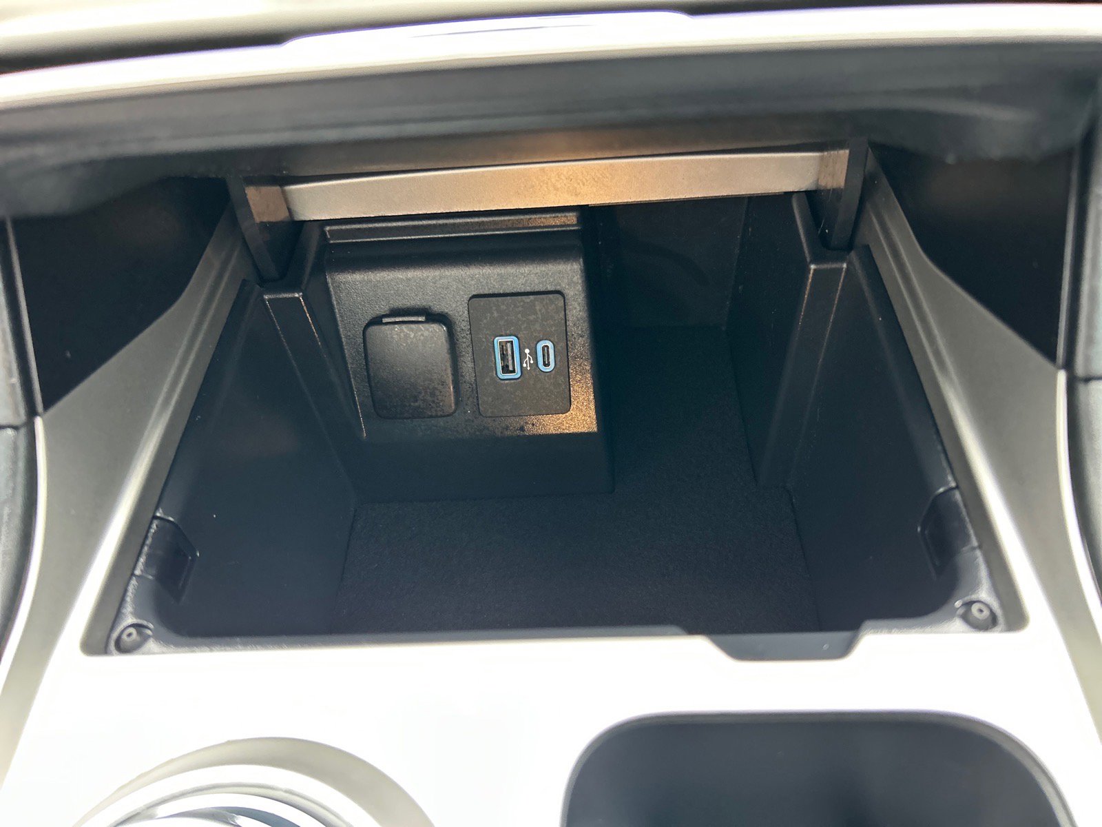 Certified 2021 Ford Explorer XLT AWD/4WD image 29