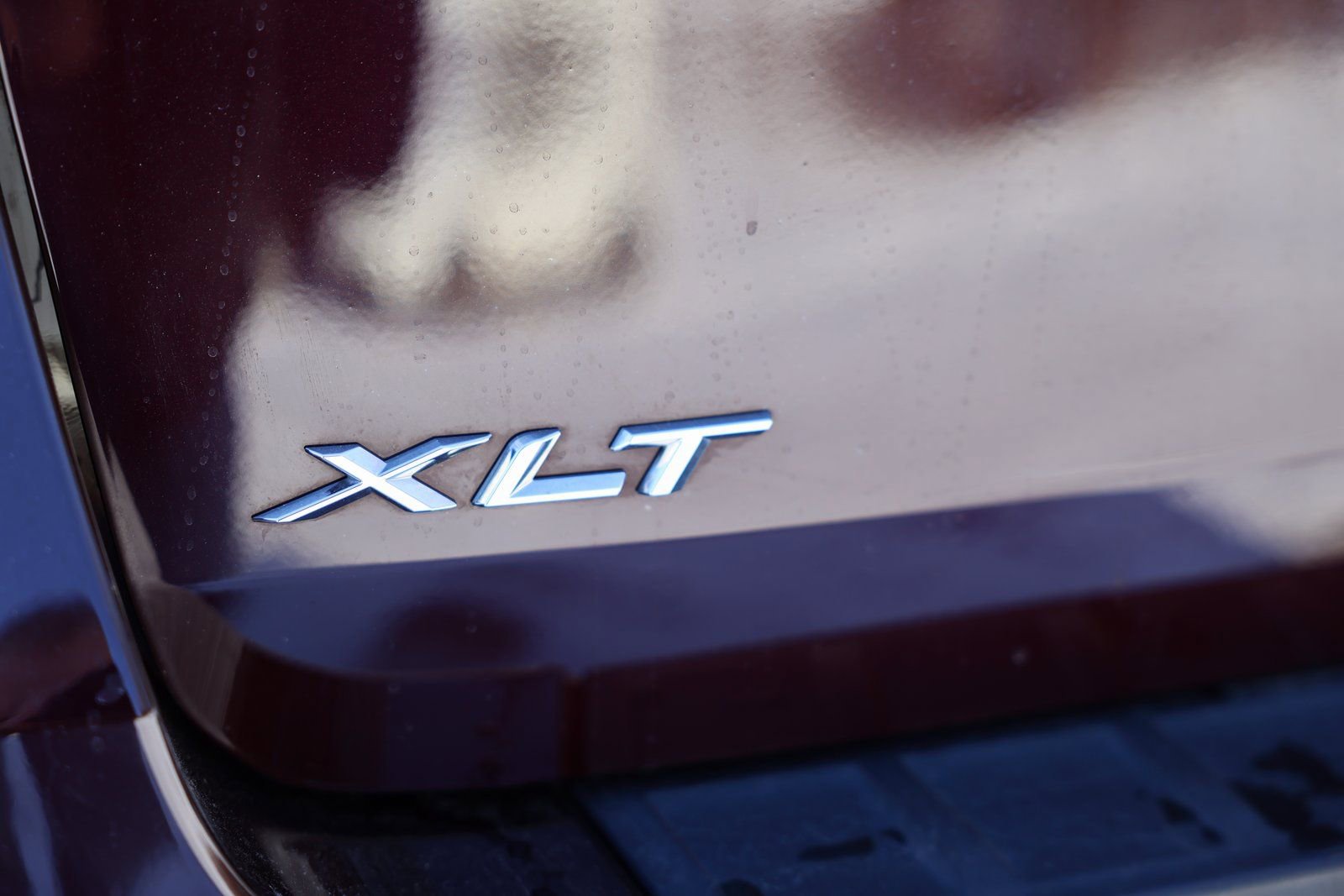 Certified 2022 Ford Explorer XLT w/ Equipment Group 202A AWD/4WD image 33