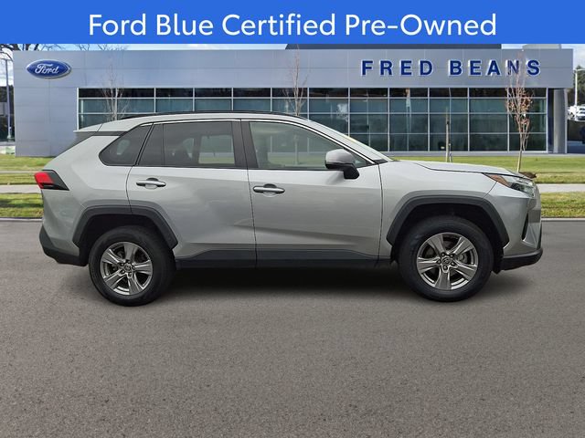 Used 2024 Toyota RAV4 XLE FWD image 8