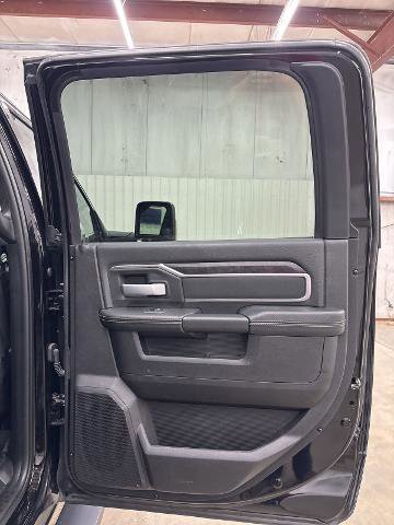 Used 2024 RAM 2500 Big Horn w/ Sport Appearance Package image 17