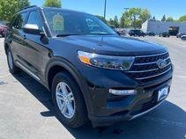 Certified 2024 Ford Explorer XLT w/ Equipment Group 202A AWD/4WD image 1