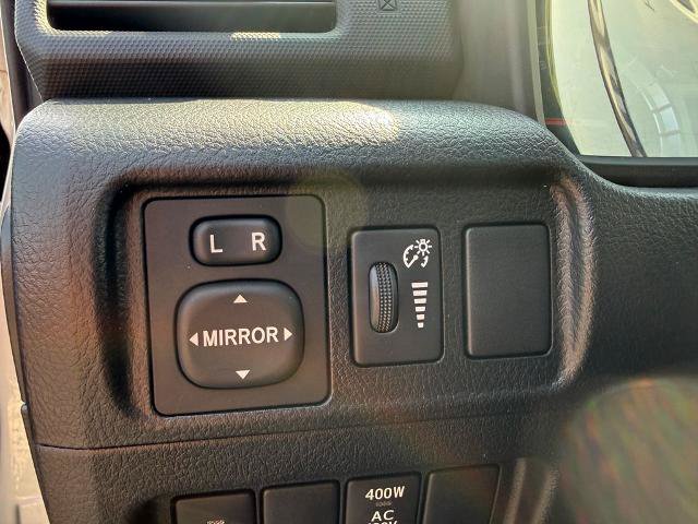 Used 2019 Toyota 4Runner TRD Off-Road Premium AWD/4WD image 34