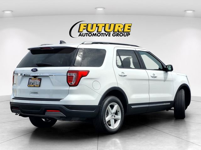 Certified 2019 Ford Explorer XLT FWD image 4