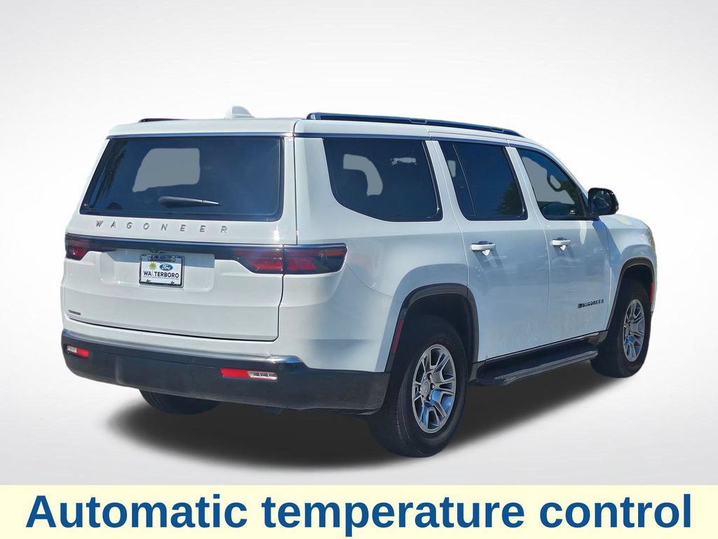 Used 2023 Jeep Wagoneer 4WD image 25