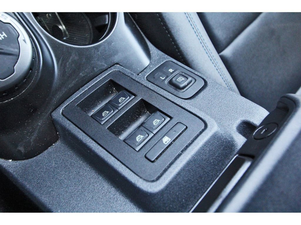 Certified 2023 Ford Bronco Black Diamond AWD/4WD image 27