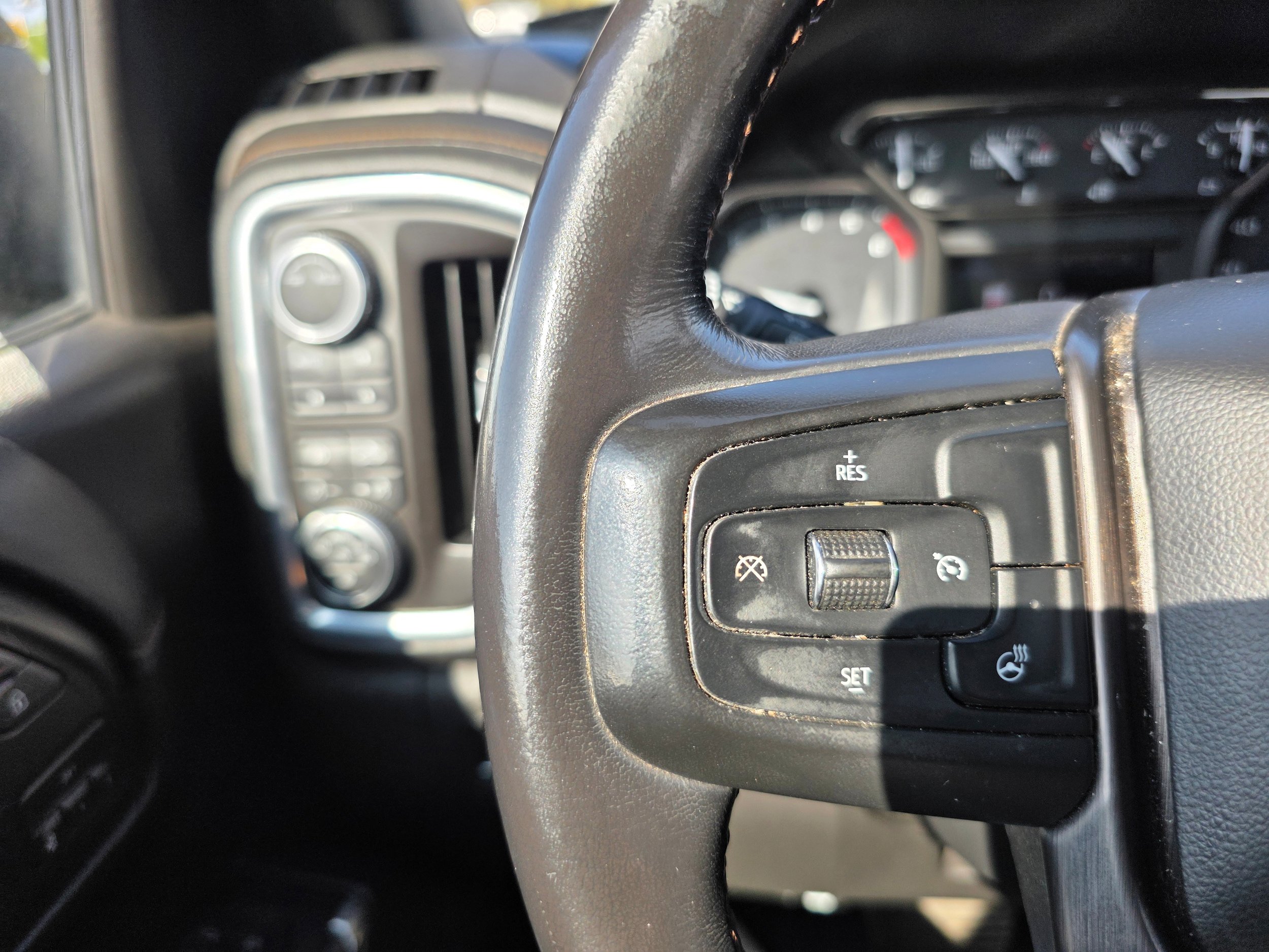 Used 2020 GMC Sierra 1500 AT4 w/ AT4 Premium Package AWD/4WD image 14