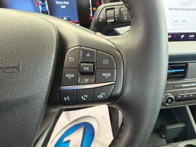 Certified 2025 Ford Maverick XLT w/ XLT Luxury Package FWD image 19