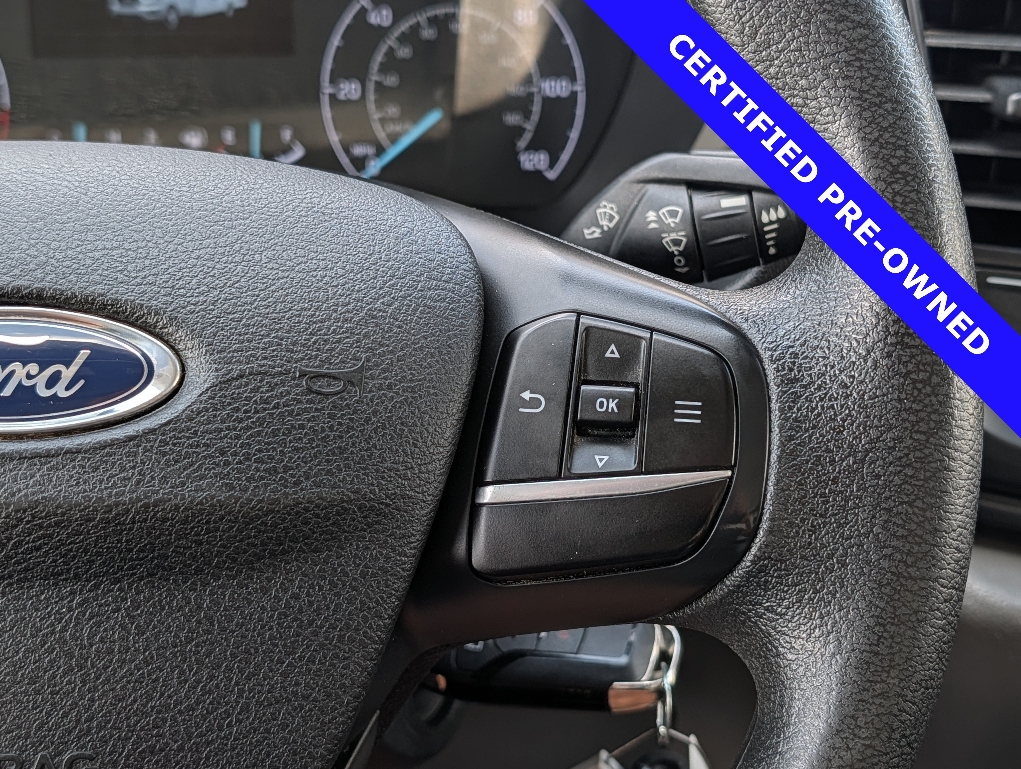 Certified 2022 Ford Transit 350 DRW RWD image 23