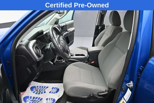 Used 2017 Toyota Tacoma SR5 w/ Exterior Package AWD/4WD image 11