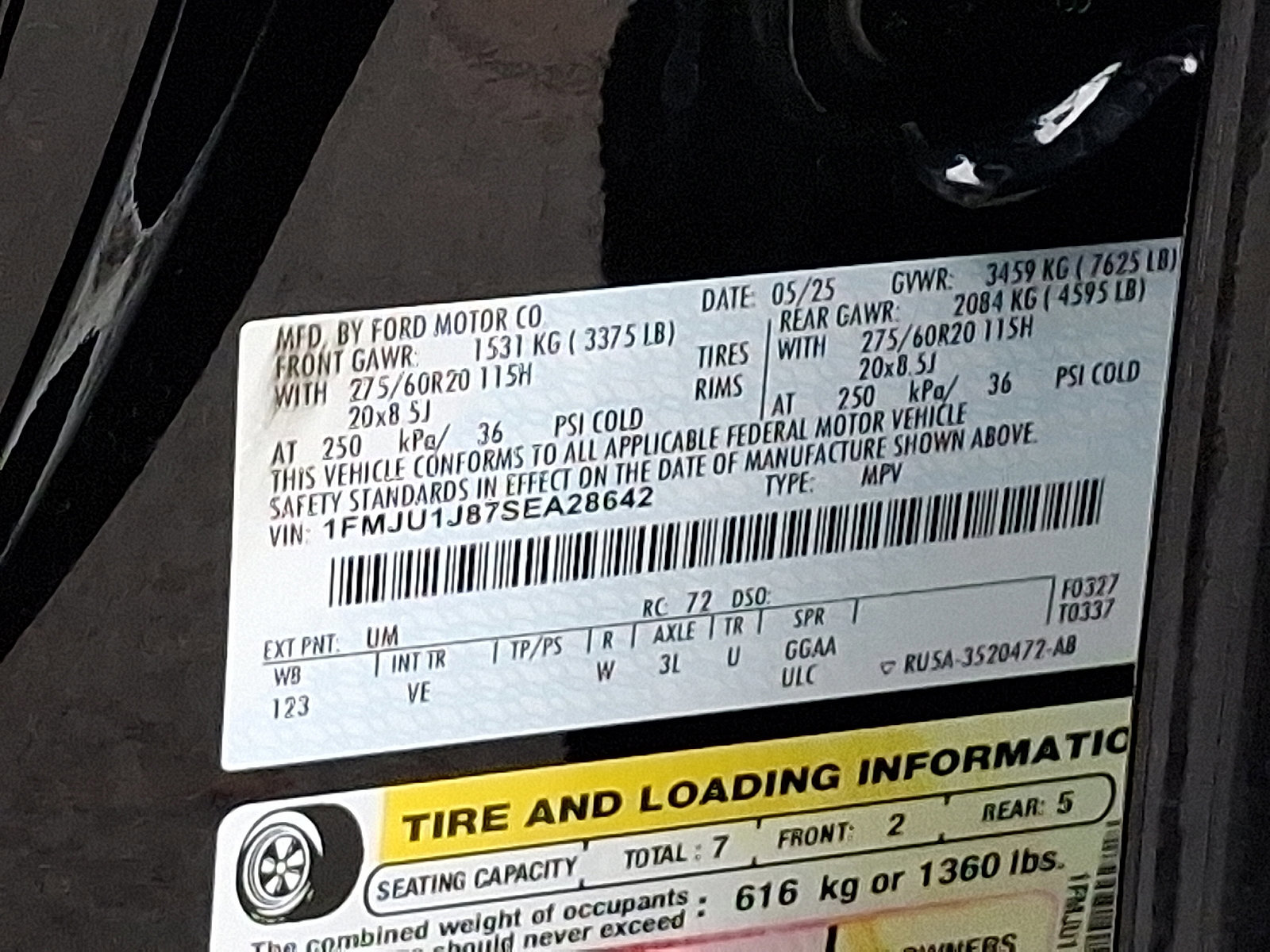 Certified 2025 Ford Expedition Active image 27