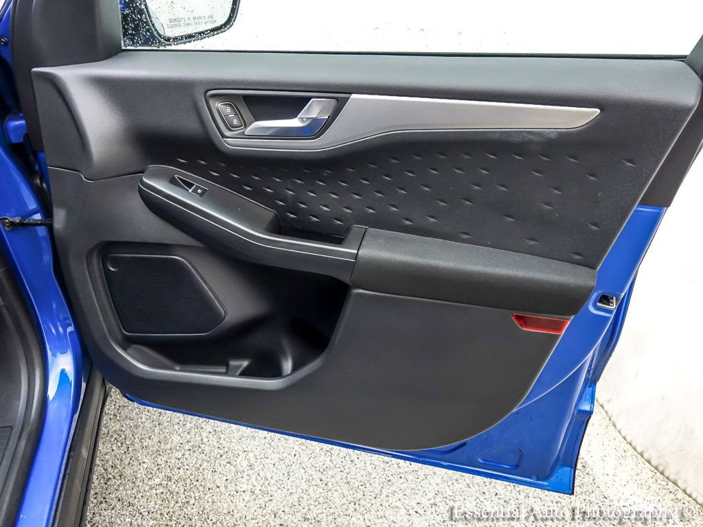 Certified 2020 Ford Escape SE FWD image 29