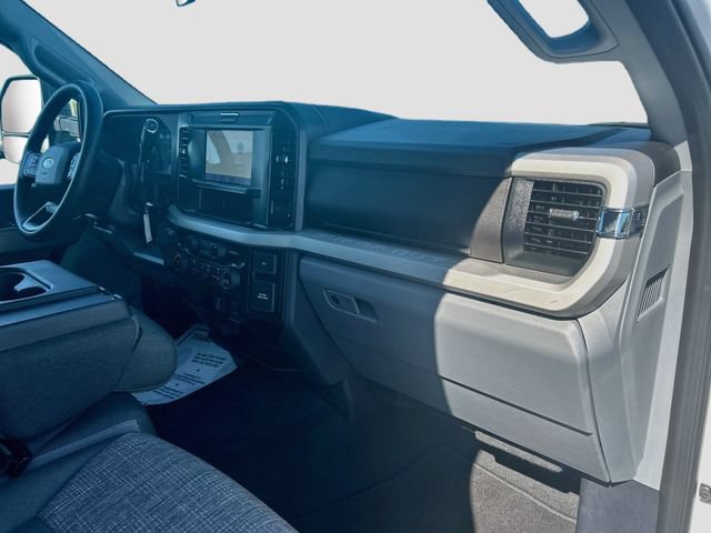 Certified 2026 Ford F250 XLT AWD/4WD image 35