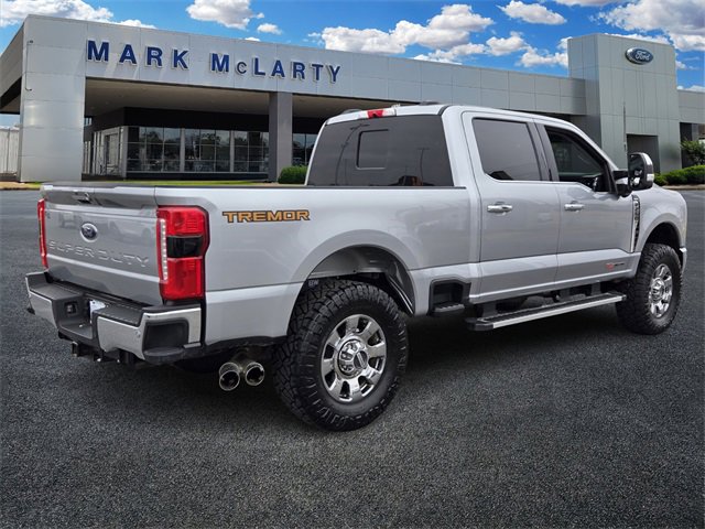 Certified 2024 Ford F250 Lariat w/ Chrome Package image 3