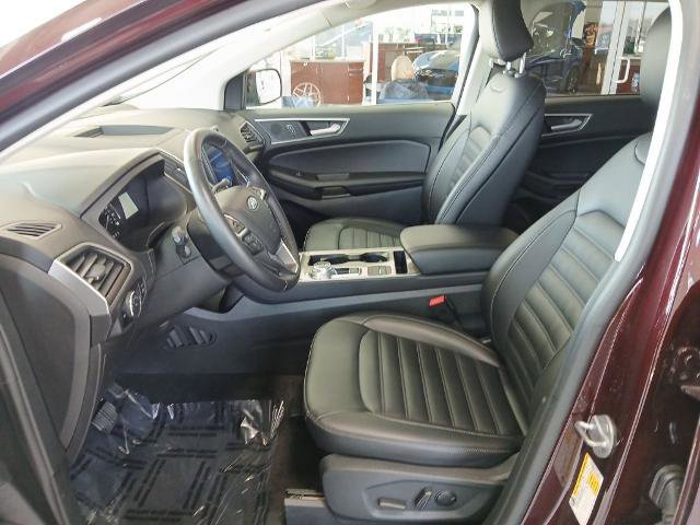 Certified 2024 Ford Edge SEL w/ Convenience Package image 11