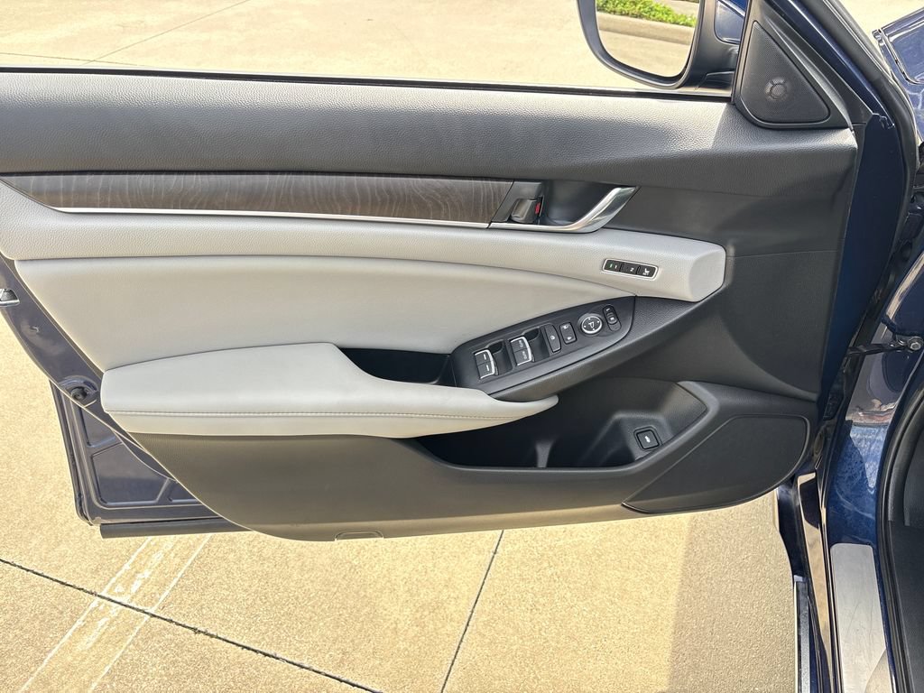 Used 2019 Honda Accord EX-L image 15