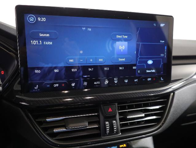 Certified 2025 Ford Escape ST-Line Elite w/ Premium Technology Package AWD/4WD image 20