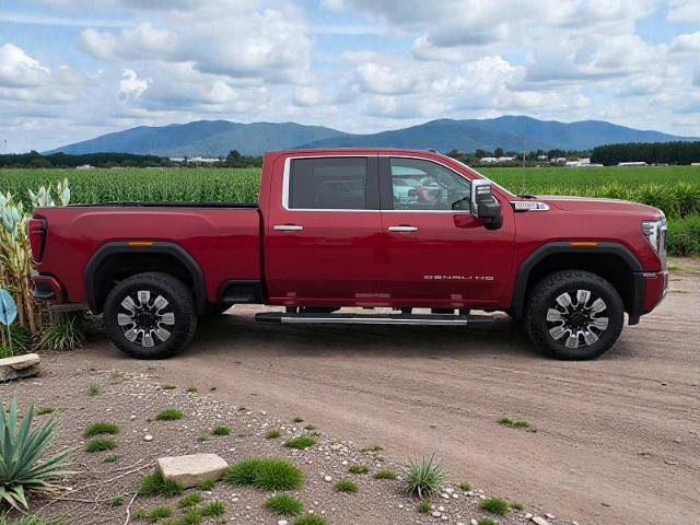Used 2024 GMC Sierra 3500 Denali w/ Denali Reserve Package AWD/4WD image 2