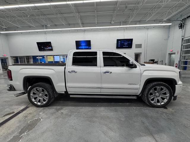 Used 2017 GMC Sierra 1500 Denali w/ Denali Ultimate Package image 2