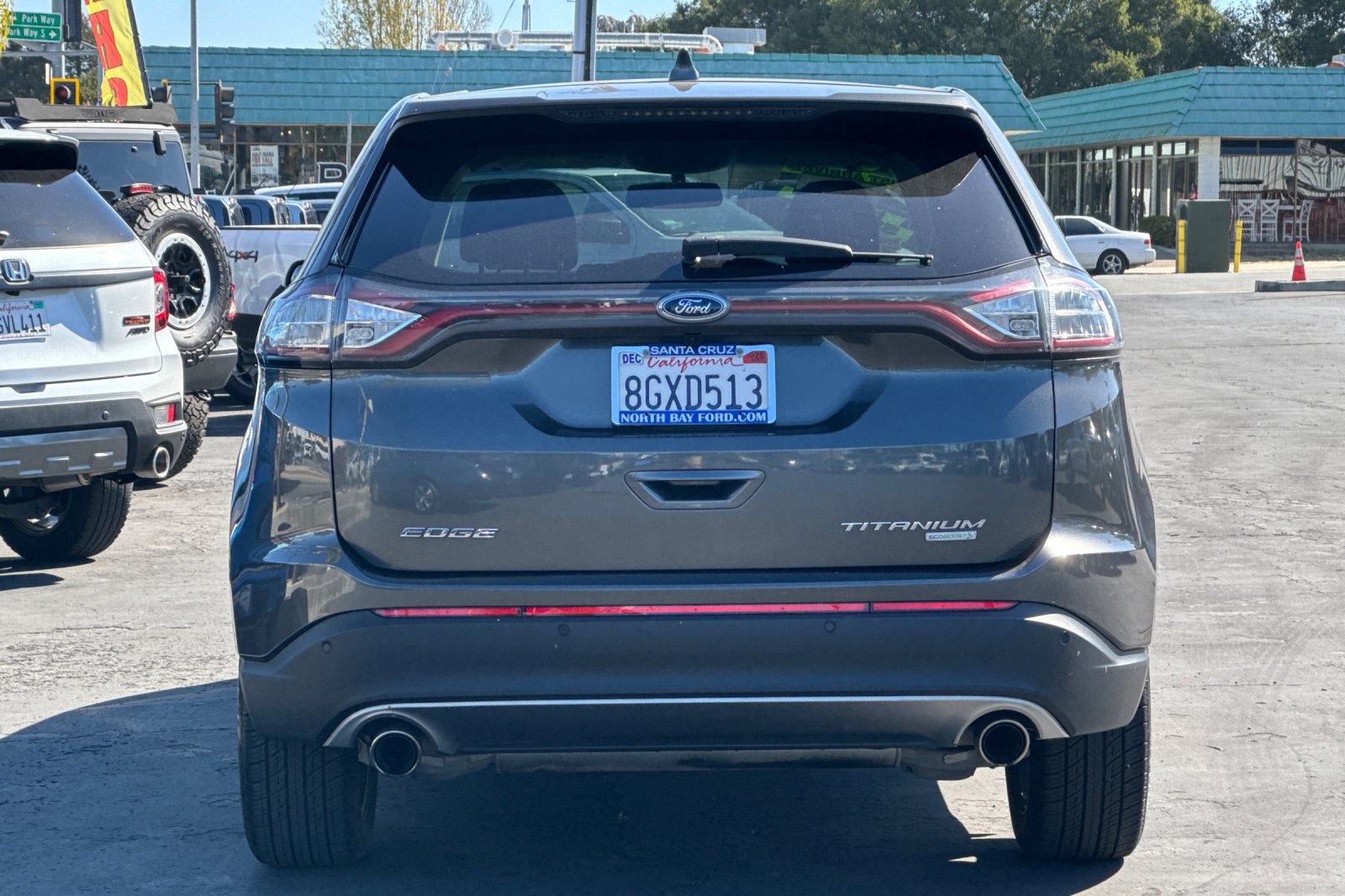 Certified 2018 Ford Edge Titanium w/ Technology Package FWD image 28