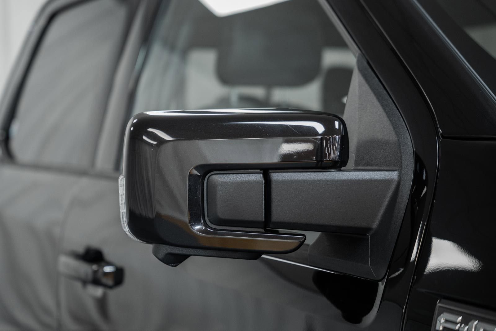 Certified 2023 Ford F150 Lariat w/ Equipment Group 502A High image 21