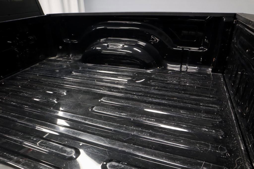 Used 2020 RAM 1500 Classic Warlock w/ Trailer & Traction Group image 13