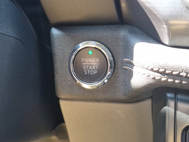 Certified 2025 Ford F150 Lightning Flash AWD/4WD image 28