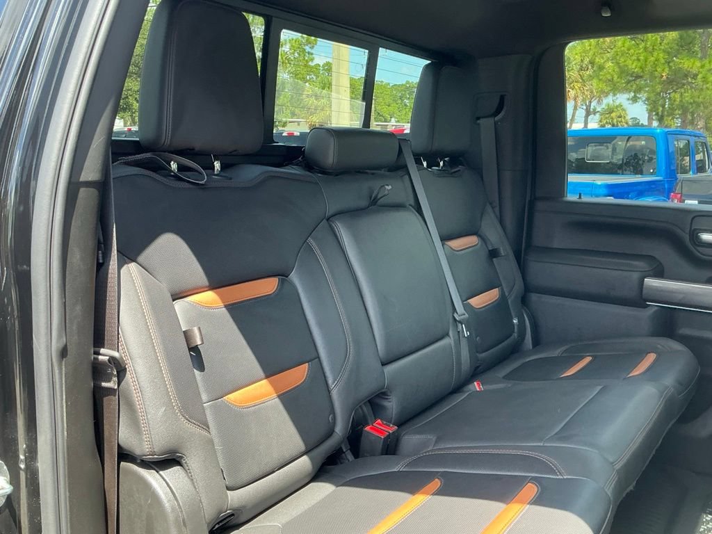 Used 2023 GMC Sierra 3500 AT4 w/ AT4 Premium Plus Package AWD/4WD image 24