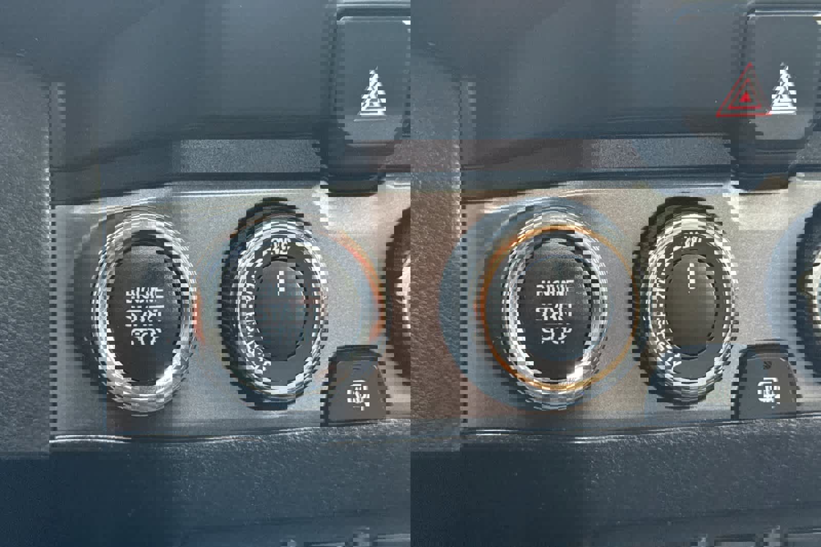 Used 2020 Toyota Tacoma TRD Off-Road image 22