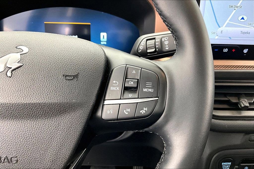Certified 2025 Ford Bronco Sport Outer Banks w/ Outer Banks Tech Package+ AWD/4WD image 19