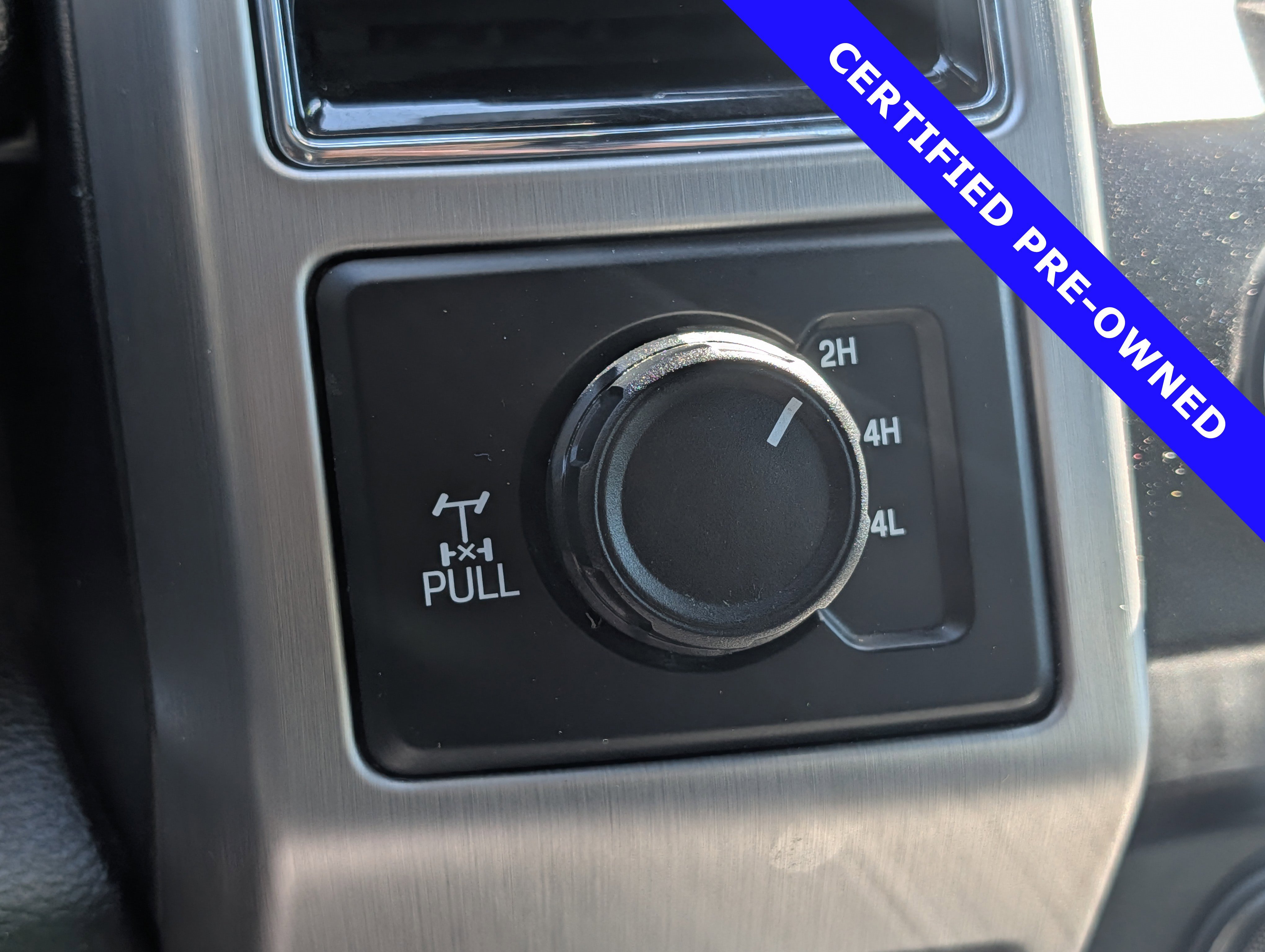 Certified 2020 Ford F250 Platinum w/ FX4 Off-Road Package image 32