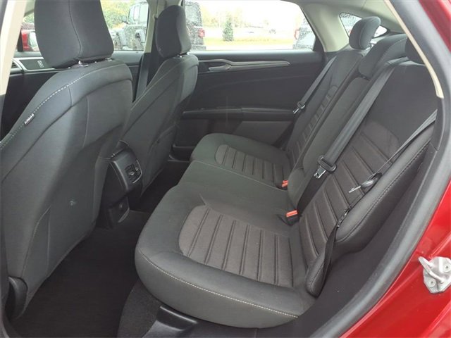 Certified 2020 Ford Fusion SE image 10