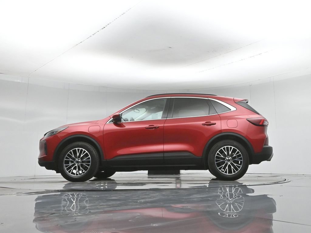 Certified 2023 Ford Escape SE w/ PHEV Premium Package FWD image 55