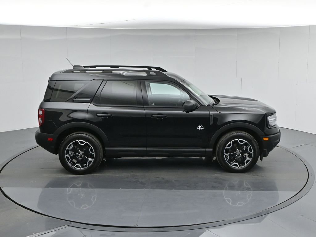 Certified 2025 Ford Bronco Sport Outer Banks w/ Outer Banks Tech Package+ image 42