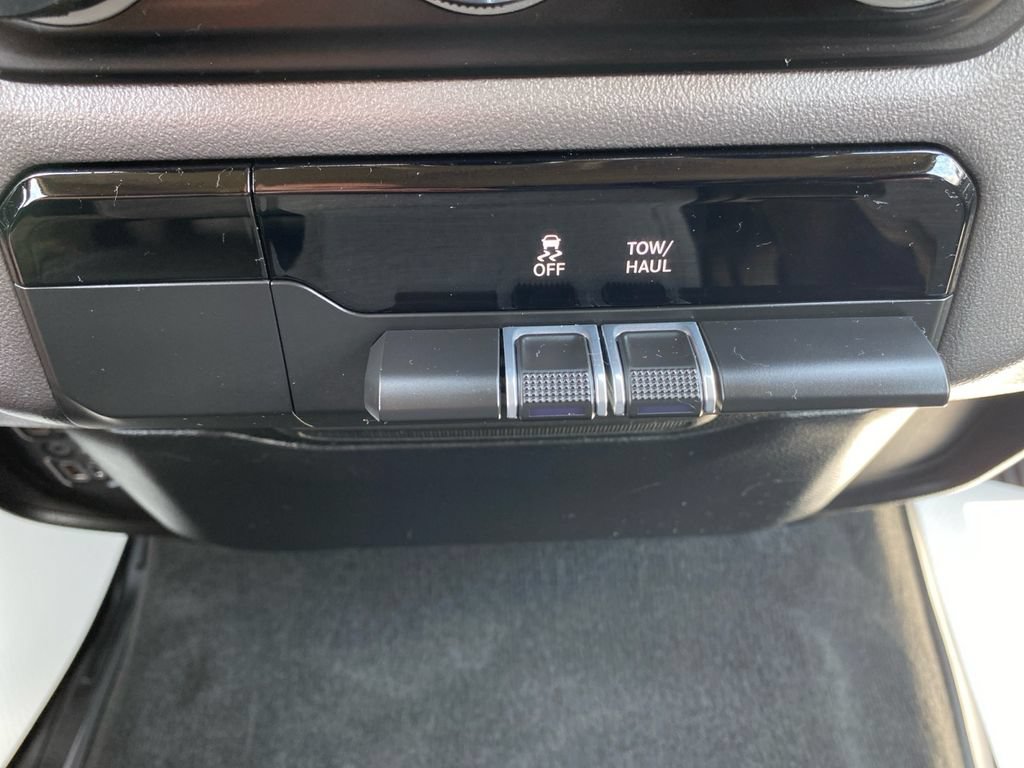 Used 2020 RAM 1500 Big Horn AWD/4WD image 41